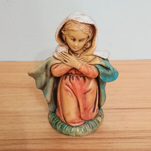 Vintage Fontanini Italy Resin Christmas Nativity Mary Kneeling #081
